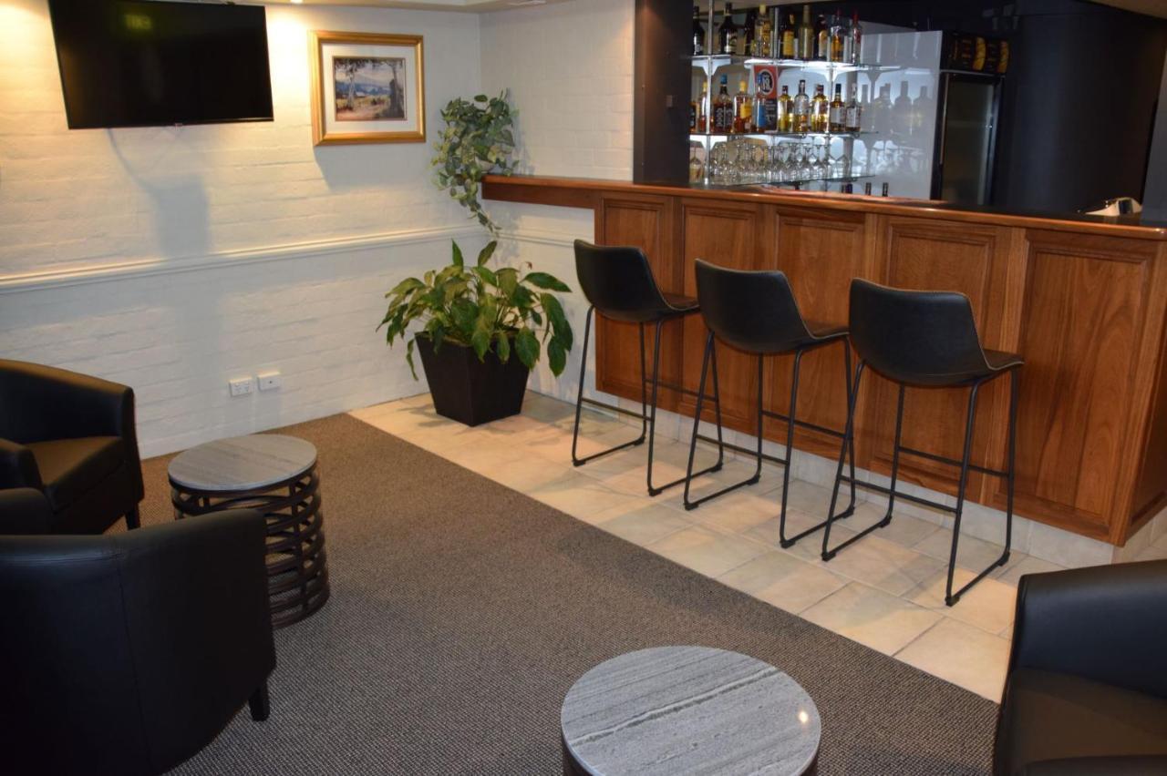 בתהרסט Best Western Coachman'S Inn Motel מראה חיצוני תמונה