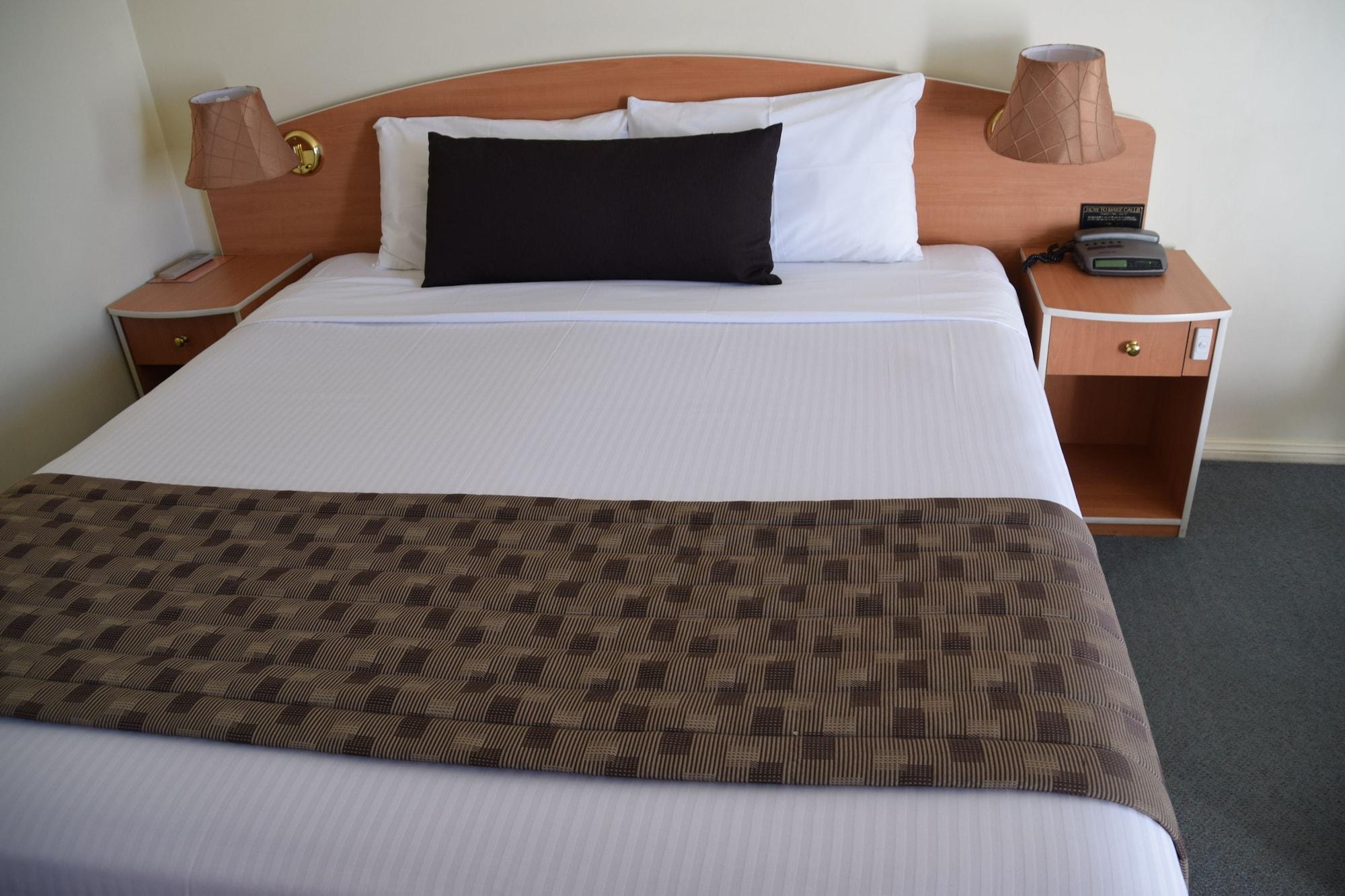 בתהרסט Best Western Coachman'S Inn Motel מראה חיצוני תמונה