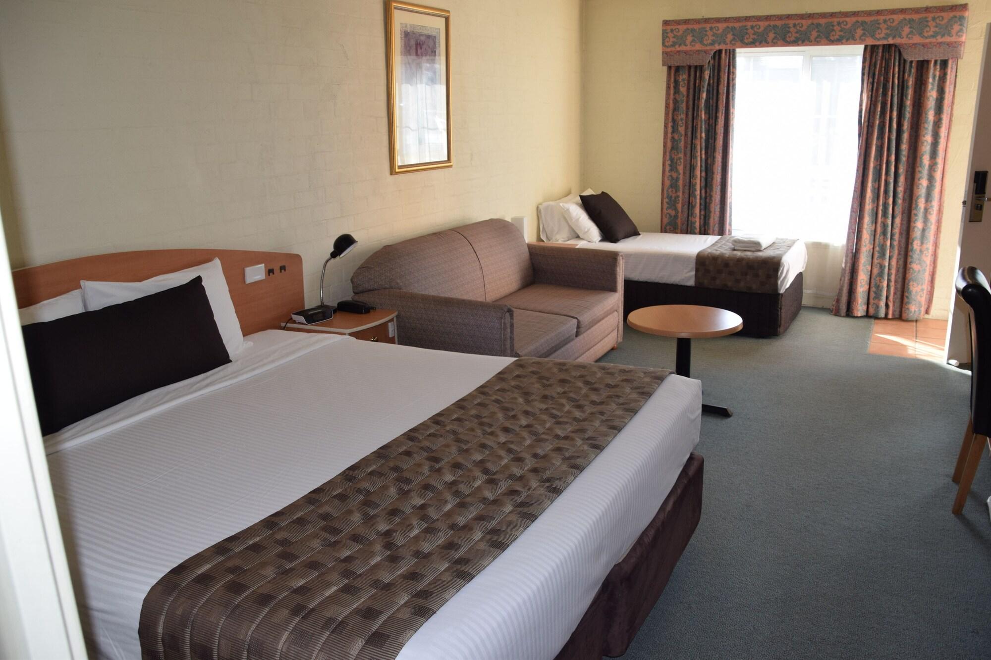 בתהרסט Best Western Coachman'S Inn Motel מראה חיצוני תמונה