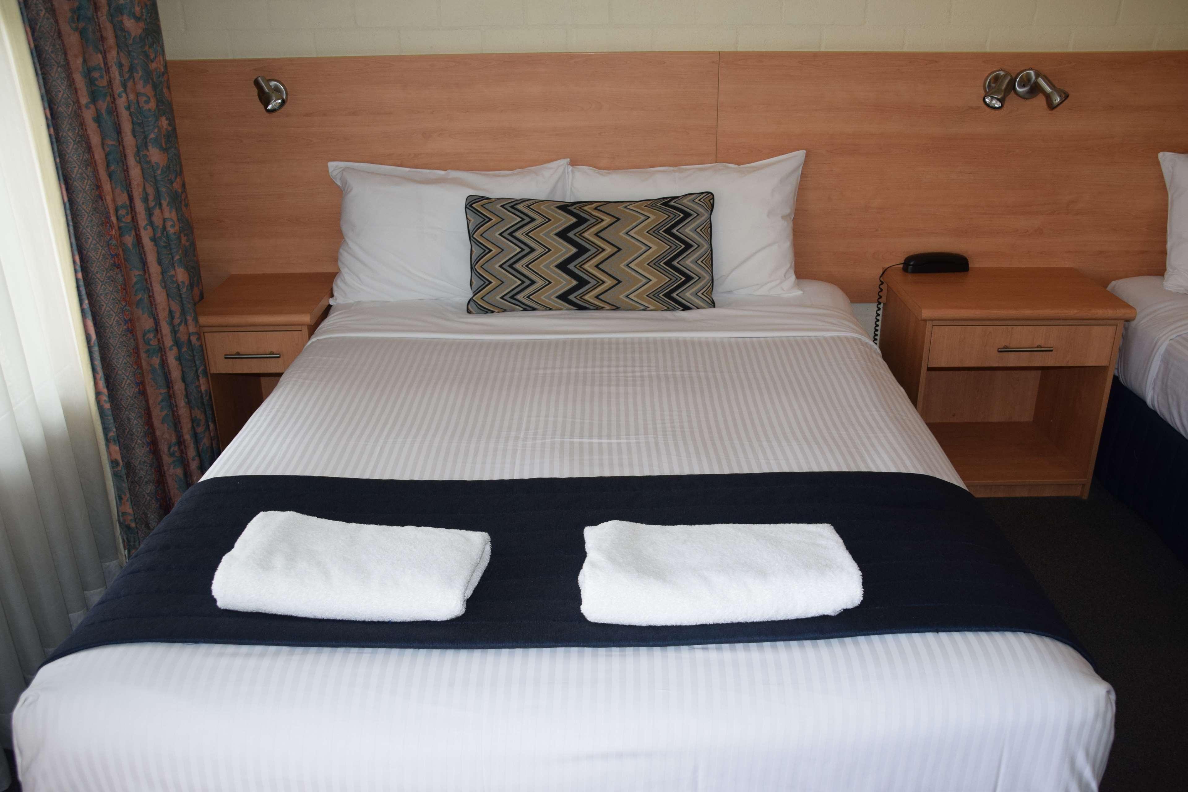 בתהרסט Best Western Coachman'S Inn Motel מראה חיצוני תמונה