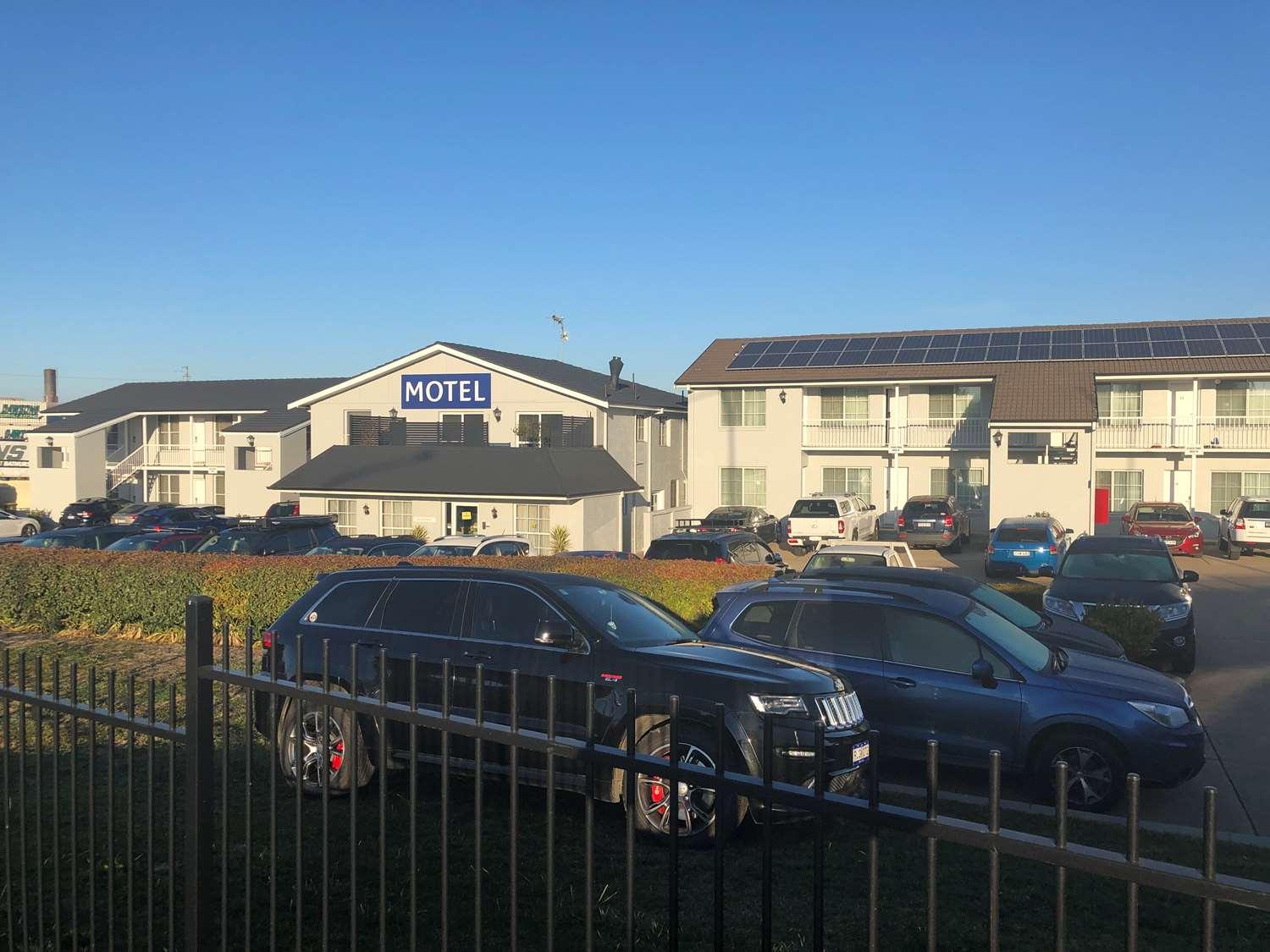 בתהרסט Best Western Coachman'S Inn Motel מראה חיצוני תמונה