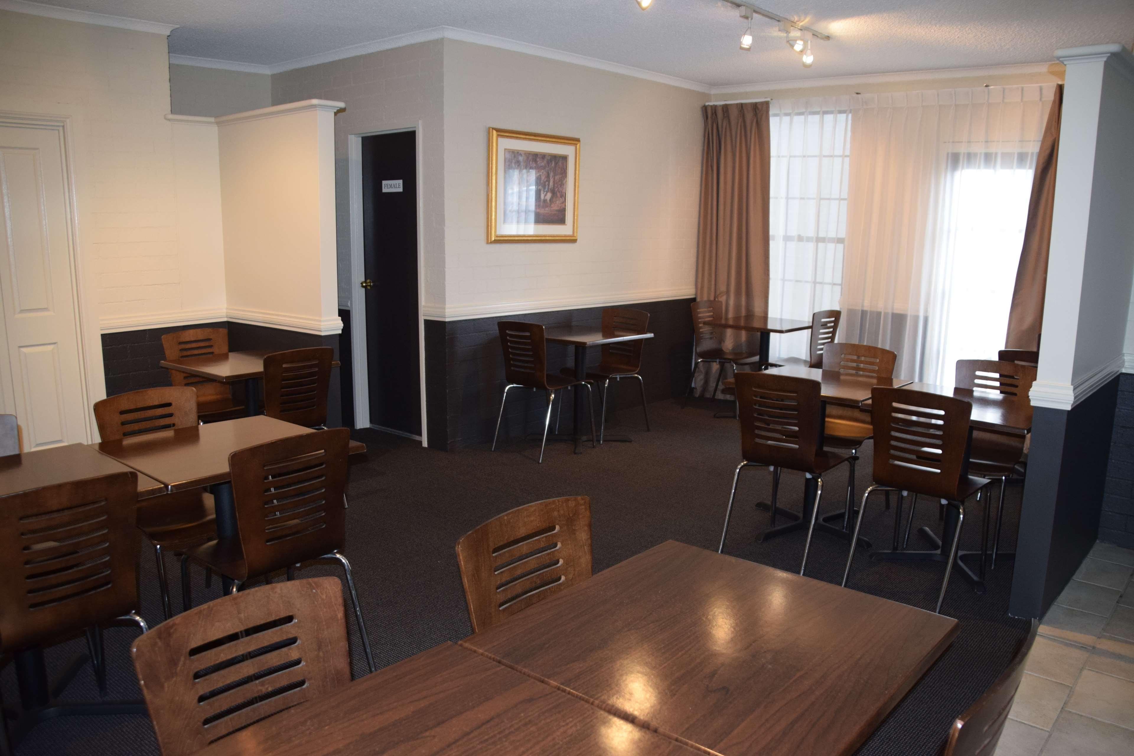 בתהרסט Best Western Coachman'S Inn Motel מראה חיצוני תמונה