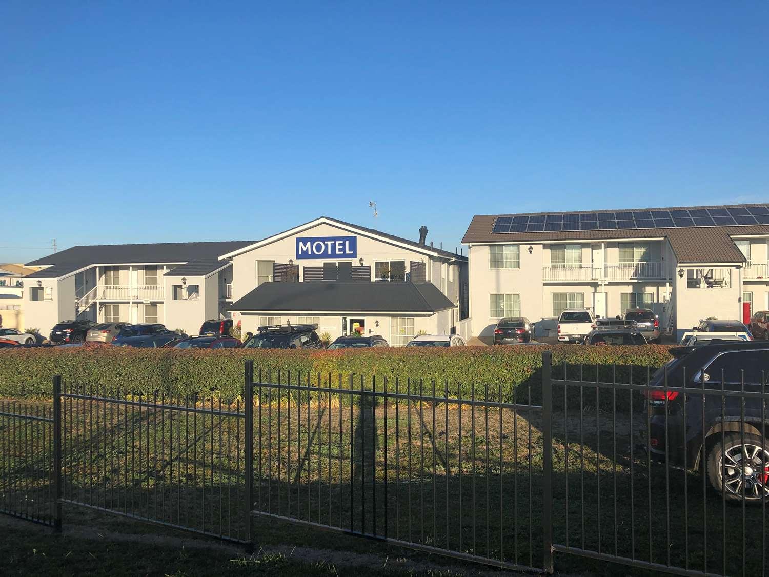 בתהרסט Best Western Coachman'S Inn Motel מראה חיצוני תמונה